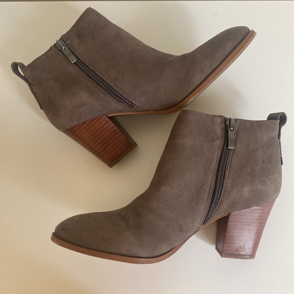 Franco Sarto Atlas Leather Ankle Booties - Picture 8 of 16